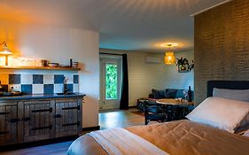 B&B Fûgelfrij